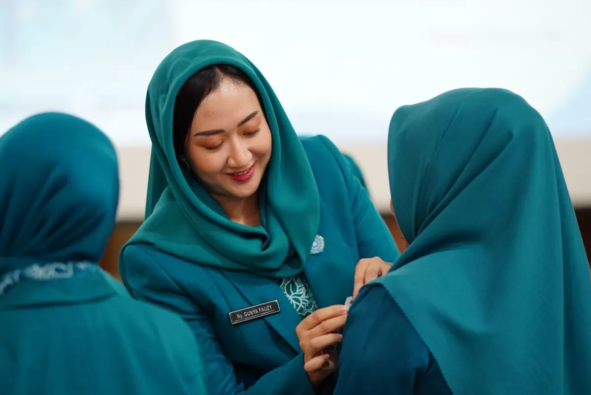 Ketua TP PKK Bantaeng Gunya Paramasukhaputri lantik 16 Ketua TP PKK Kecamatan dan Kelurahan.
