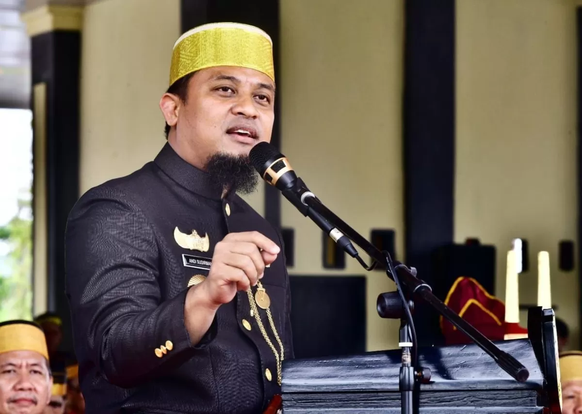 Gubernur Sulsel Andi Sudirman Sulaiman