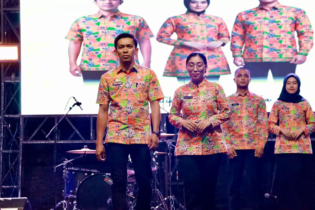 Peragaan batik baru ASN Bulukumba. 