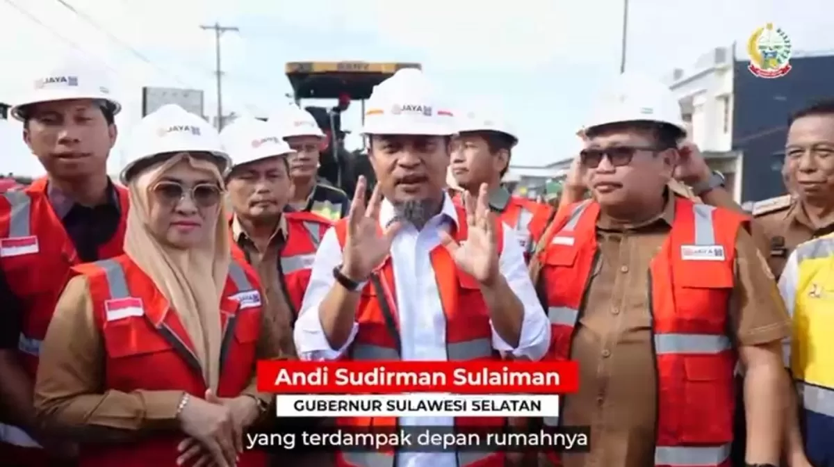 Gubernur Sulawesi Selatan Andi Sudirman Sulaiman Groundbreaking Preservasi Jalan MYP.