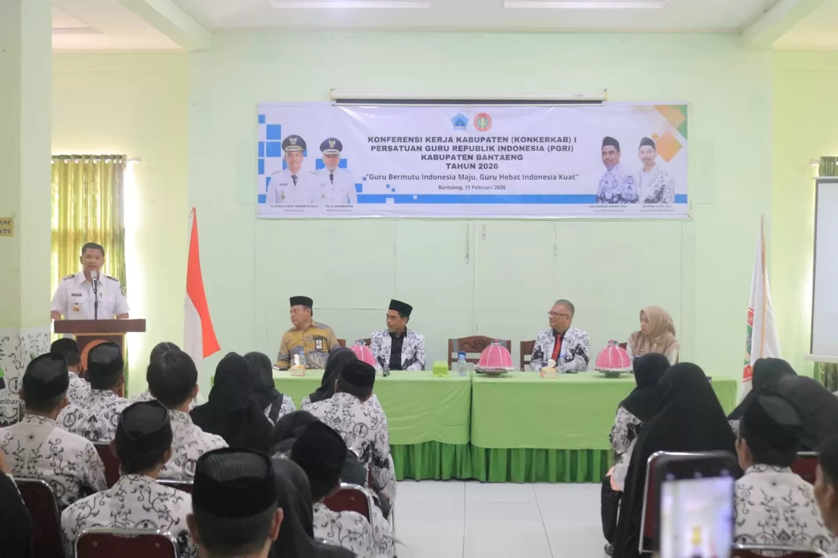 Bupati Bantaeng M Fathul Fauzy Nurdin Buka Konkerkab I PGRI Tahun 2026.