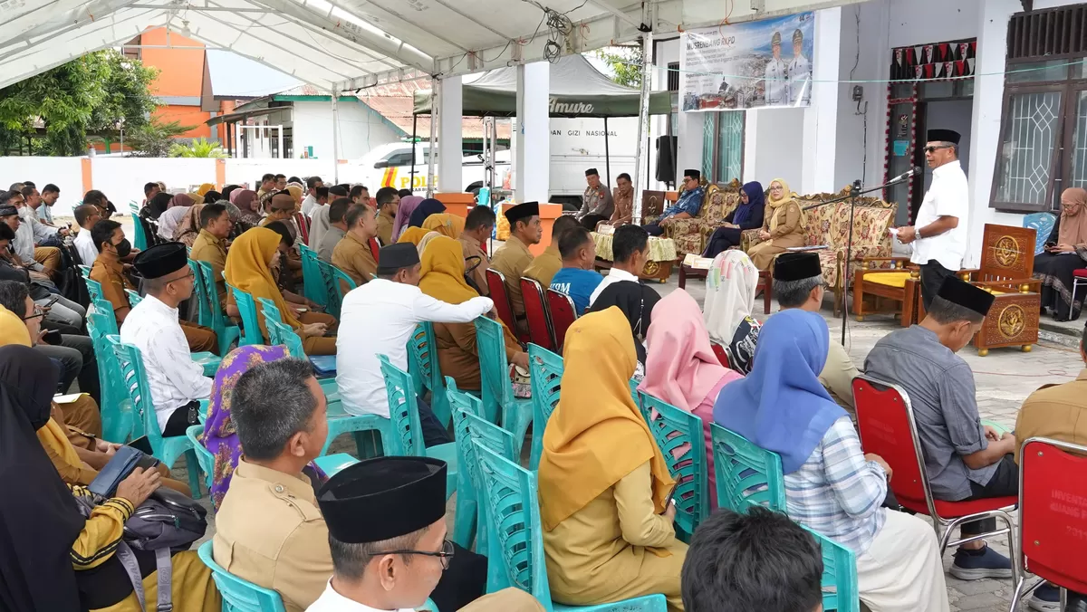 Bupati Bulukumba Andi Muchtar Ali Yusuf saat menyampaikan sambutan di Safari Ramadan Kecamatan Gantarang. 