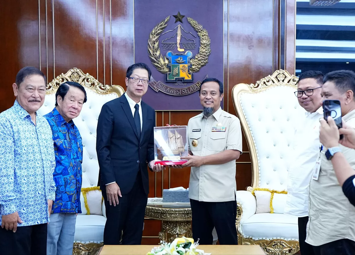 Gubernur Sulsel Andi Sudirman Sulaiman menerima kunjungan dari Duta Besar Kerajaan Thailand, Prapan Disyatat.