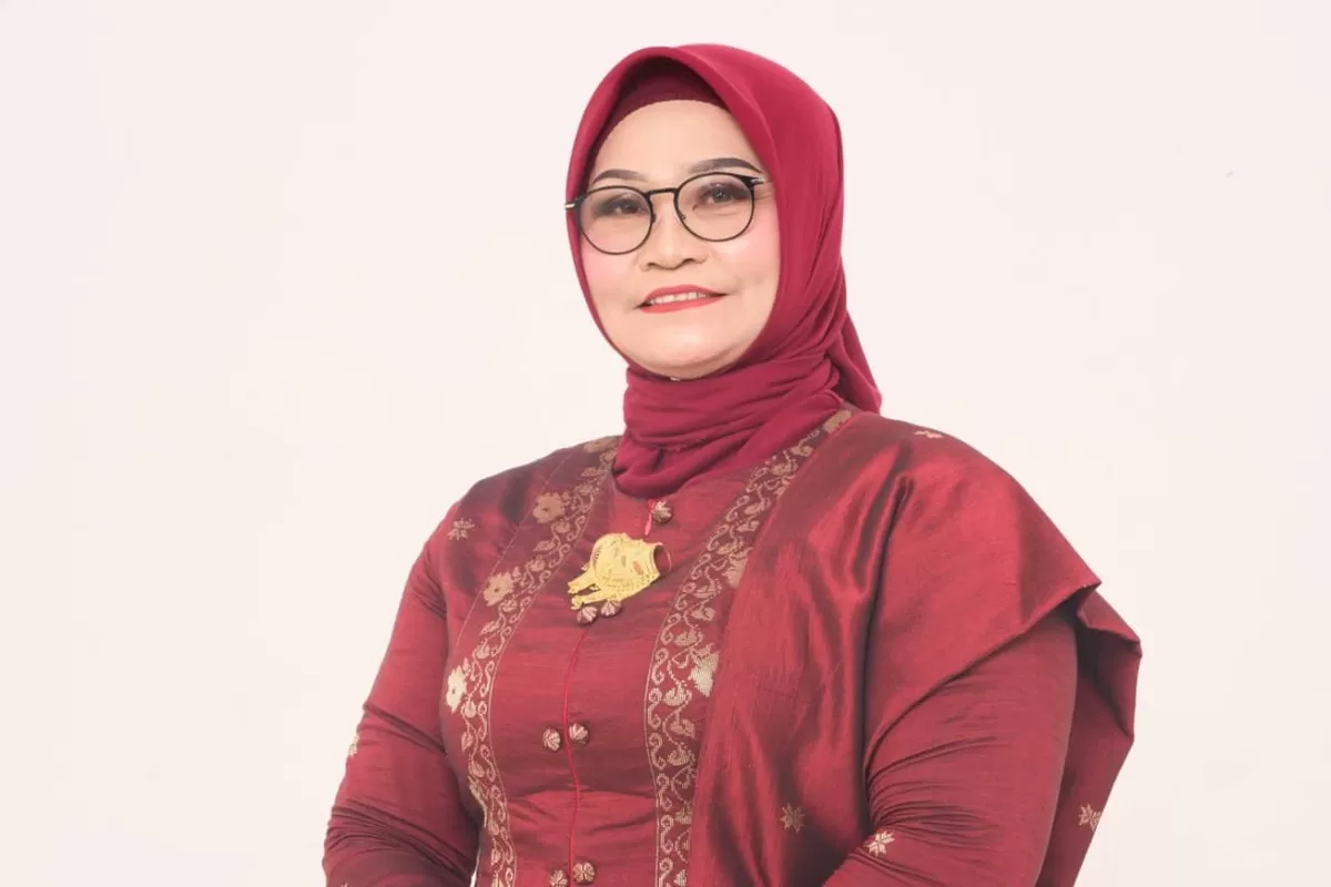 Kepala Dinas Pemberdayaan Perempuan, Perlindungan Anak, Pengendalian Penduduk dan Keluarga Berencana (DP3A Dalduk dan KB) Provinsi Sulawesi Selatan, Hj. Nursidah, ST., MM.