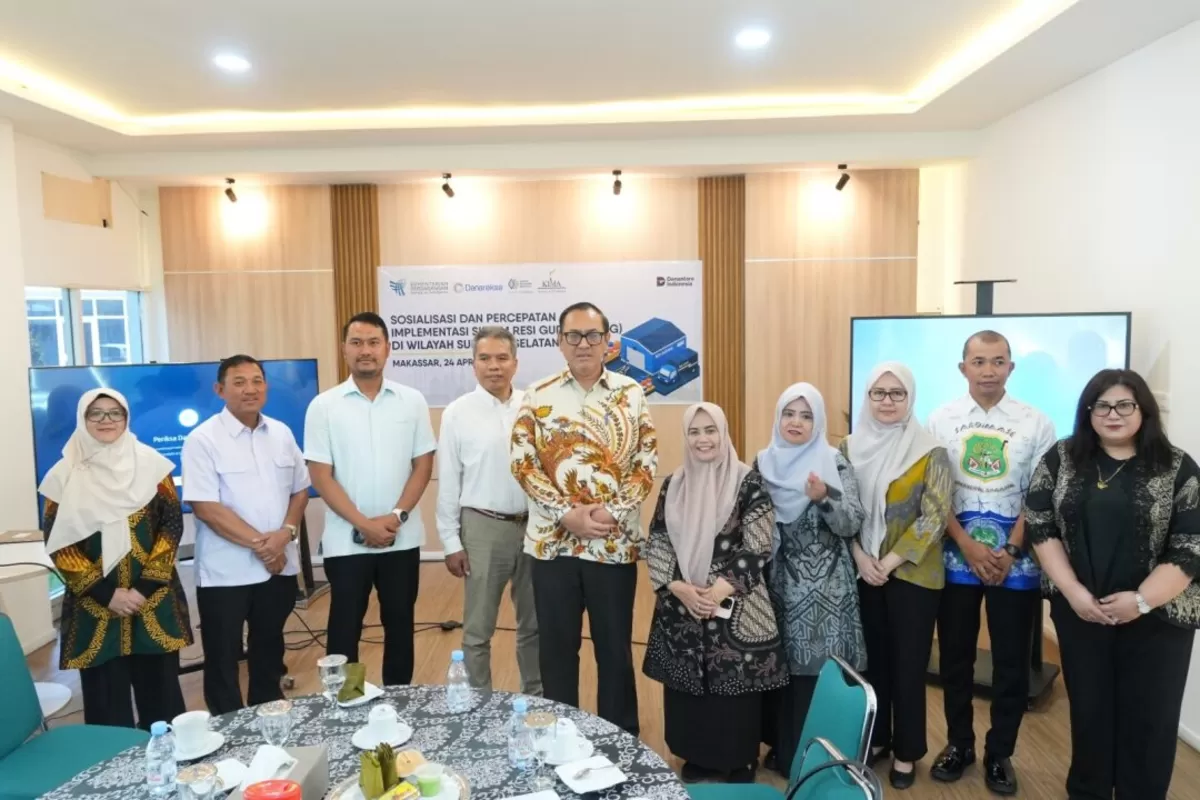 Bupati Sinjai Hj Ratnawati Arif hadiri Sosialisasi Sistem Resi Gudang (SRG) Kemendag.