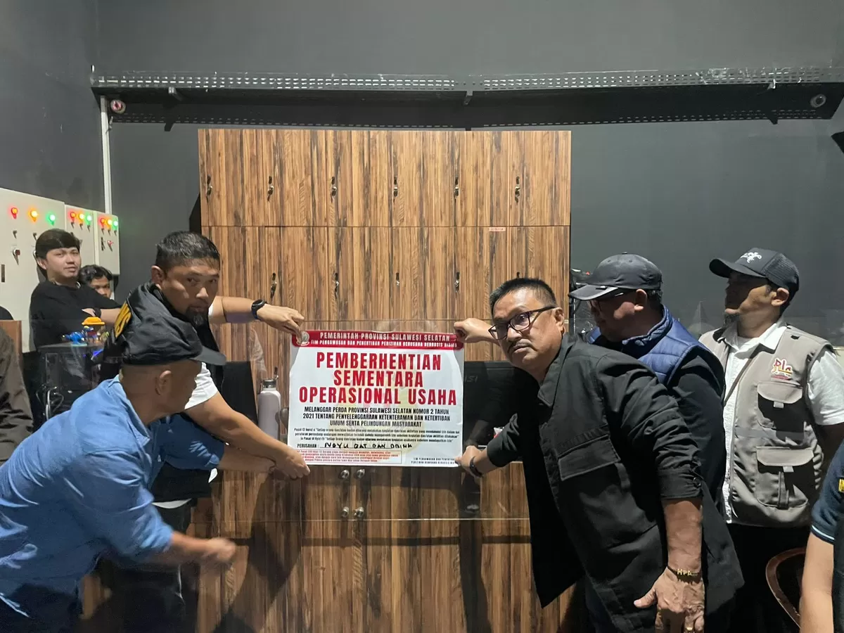 Anggota DPRD Sulsel H Patudangi Azis ikut sidak PBG dan operasional. 