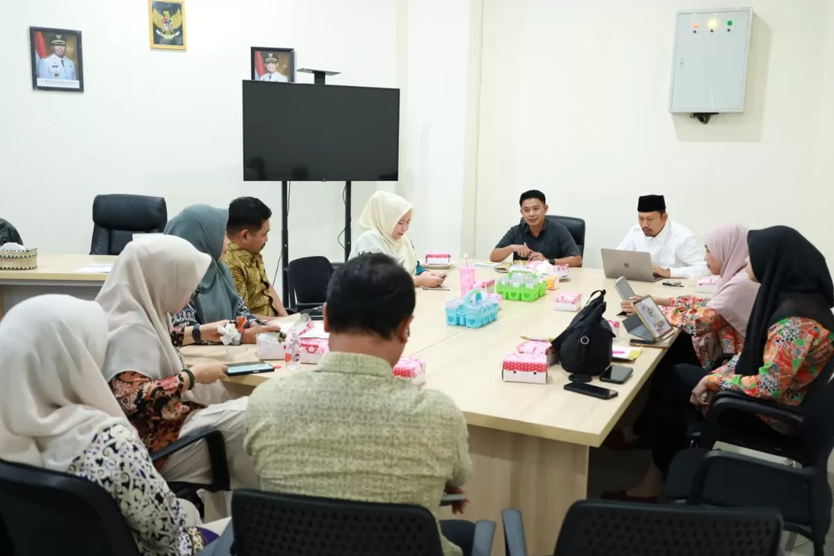 DPMPTSP Bulukumba bekali tim media sosial bersama Humas Pemkab Bulukumba.
