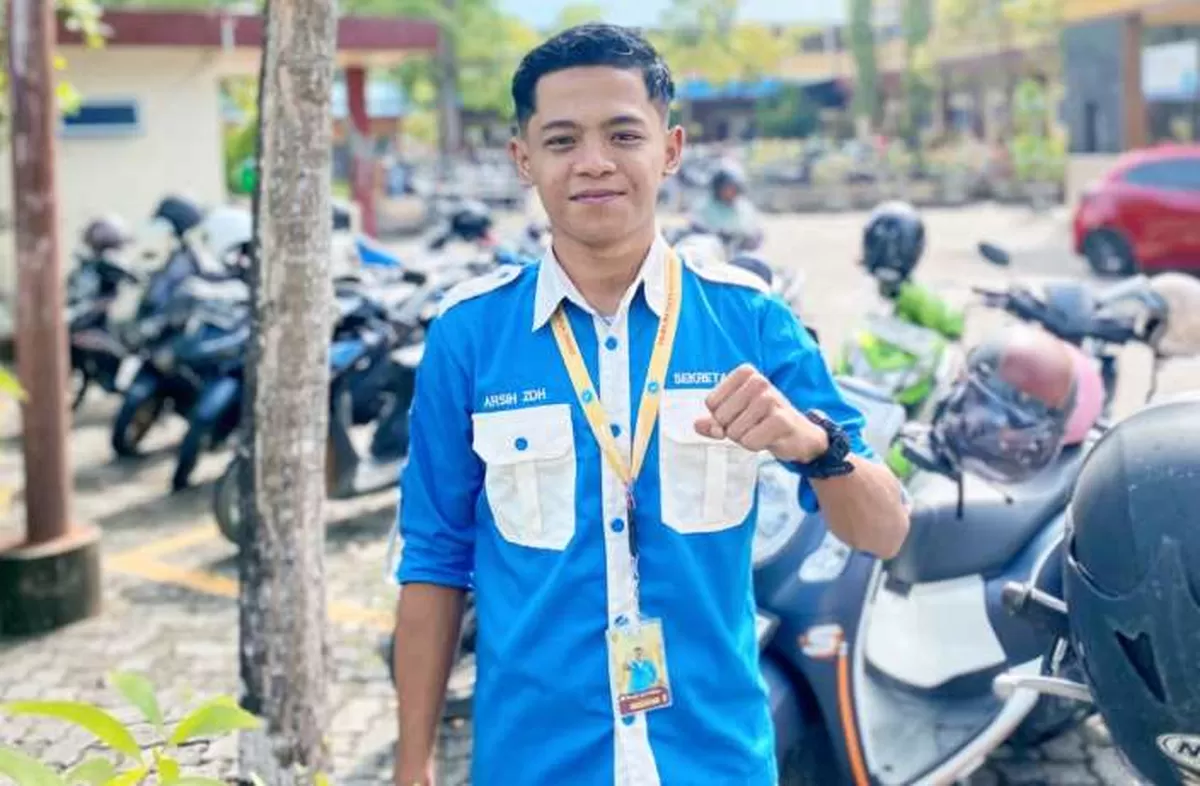 Wakil Ketua Umum Komunitas Mahasiswa Pejuang Aspirasi Hukum Tata Negara (Kompas HTN) UMRAH, Arsih Zul Adha