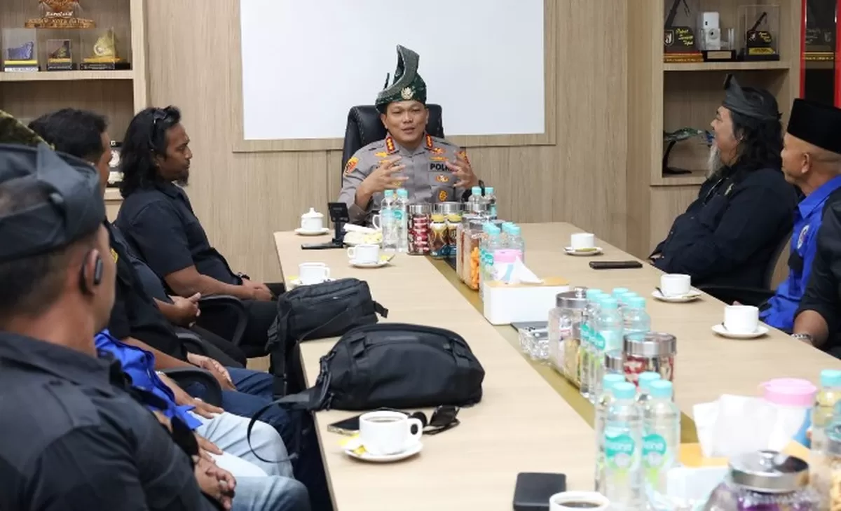 Kapolresta Barelang Perkuat Sinergi dengan Ormas Gagak Hitam dan GAMAT Batam