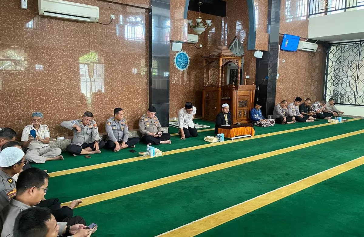 Polresta Barelang Laksanakan Kegiatan Pembinaan Rohani dan Mental Personel