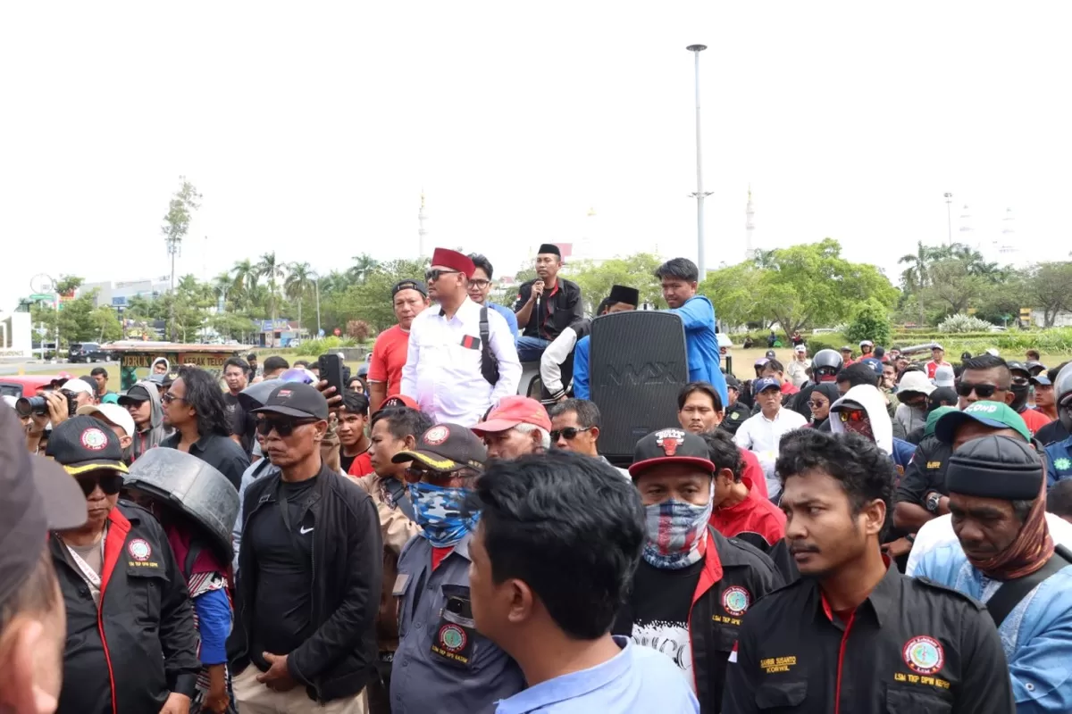 Polresta Barelang Laksanakan Pengamanan Aksi Unjuk Rasa Warga di Kota Batam
