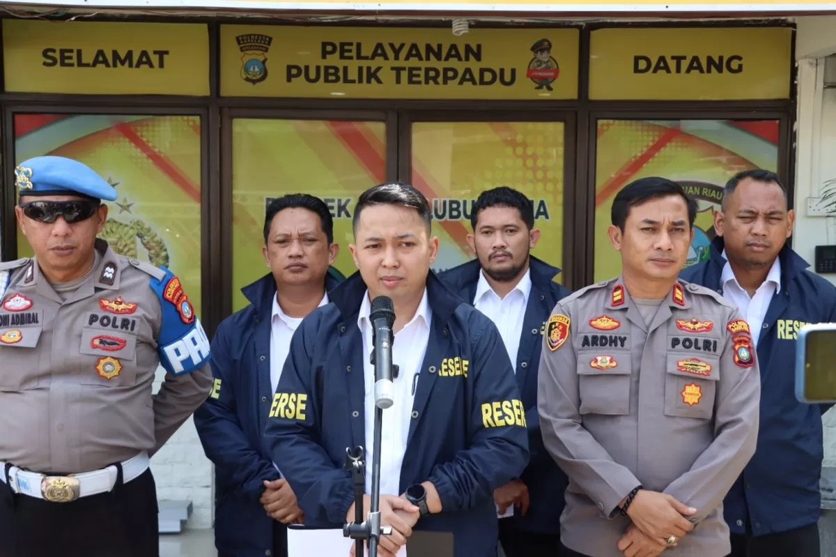 Polsek Lubuk Baja Gelar Doorstop Ungkap Kasus Dugaan Pencurian di Pasar Tos 3000