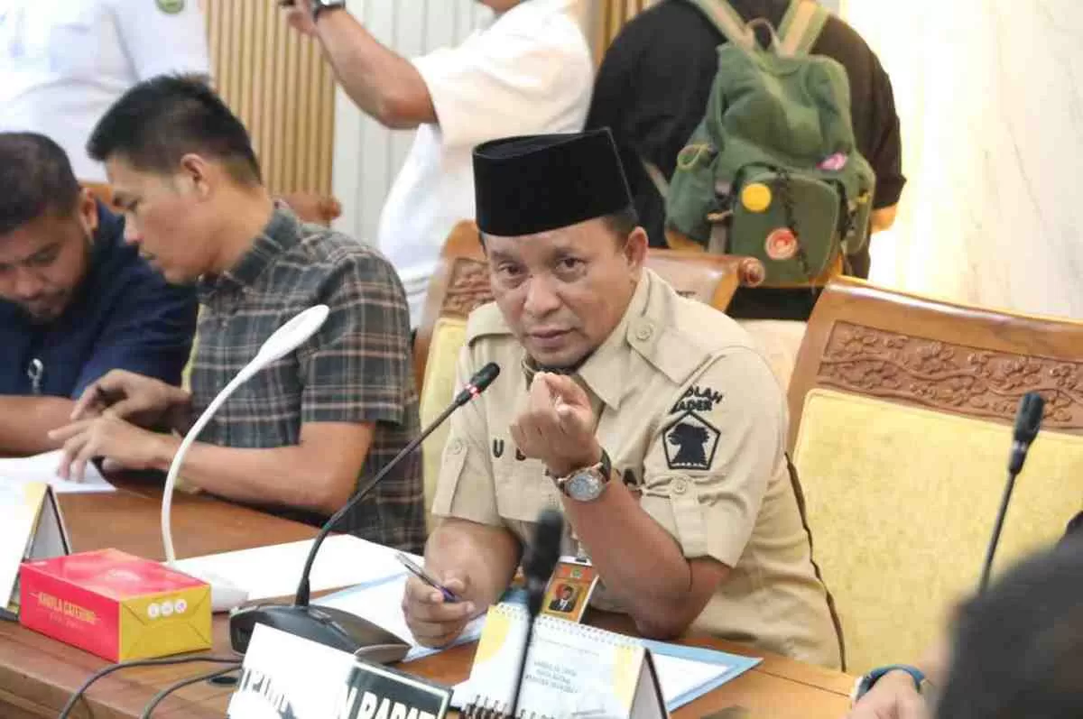Komisi III DPRD Kota Batam menggelar Rapat Dengar Pendapat Umum (RDPU) terkait dugaan pencemaran limbah B3