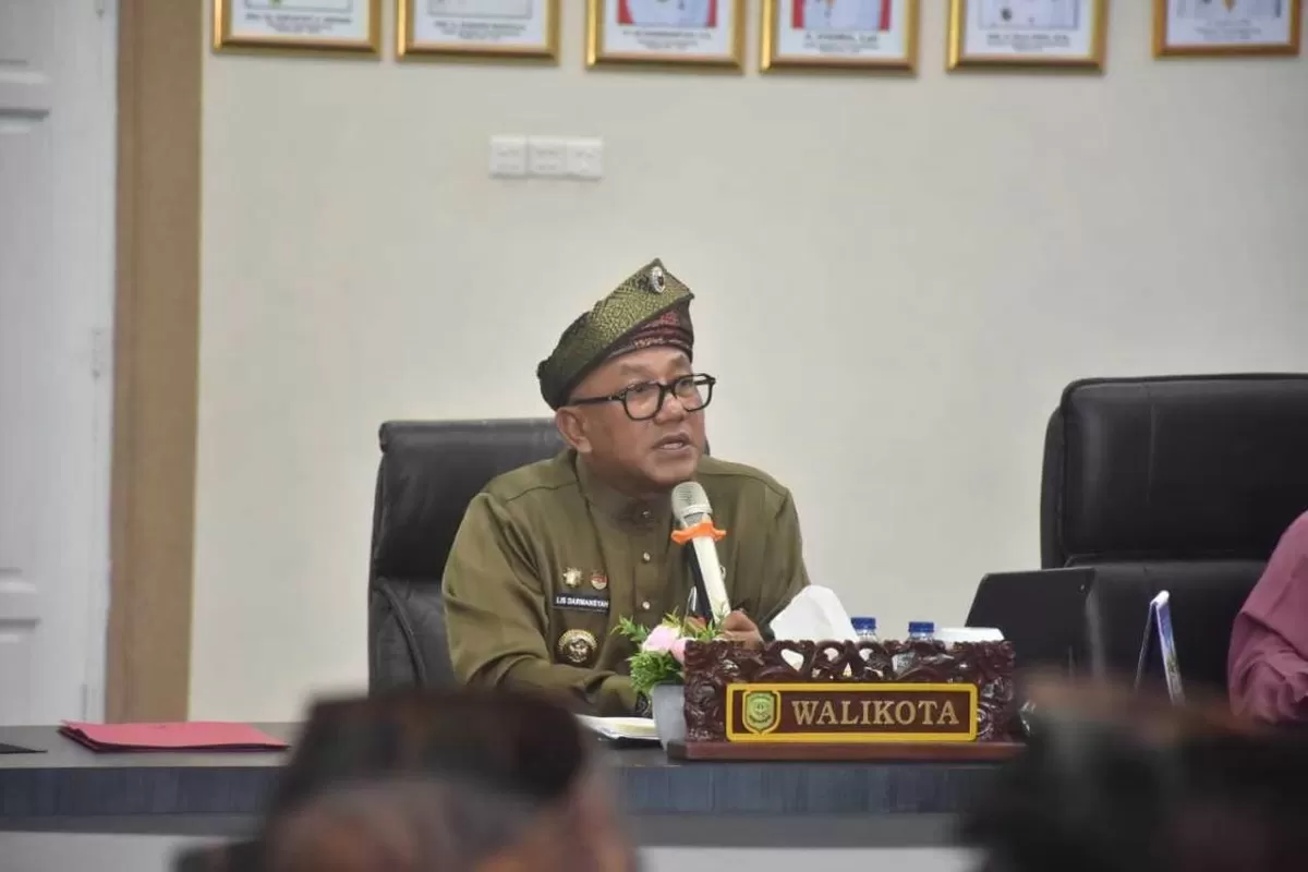 Walikota Lis Tekankan Camat dan Lurah Tangani Masalah Masyarakat dengan Sigap