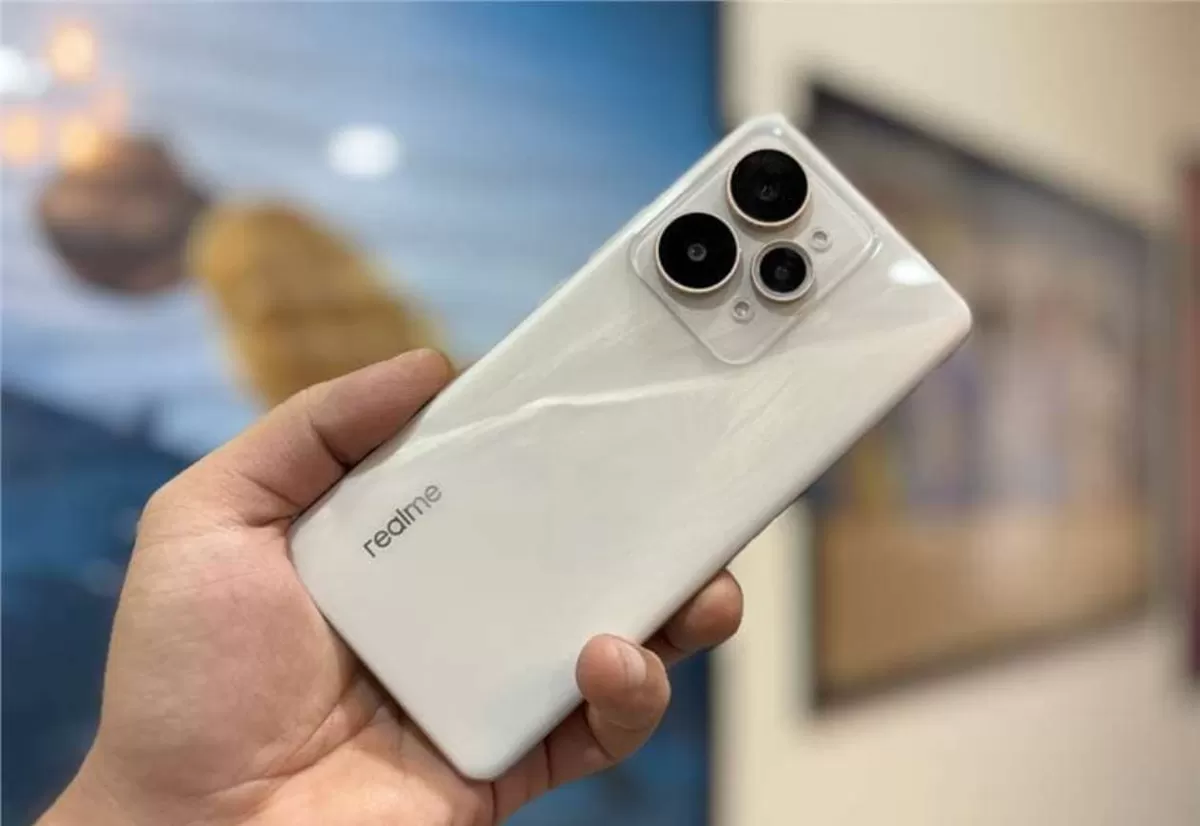 Stereo Speaker realme 16 Pro+ 5G Lantang, Bisa 300 Persen