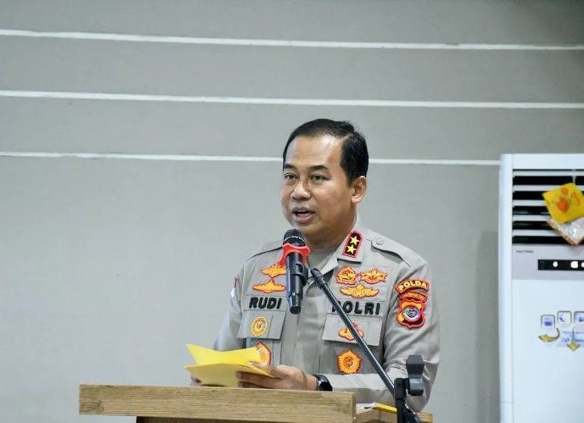 Irjen Rudi Darmoko Luncurkan Buku Inspiratif: Sisi Lain Polisi dan Srikandi Flobamorata