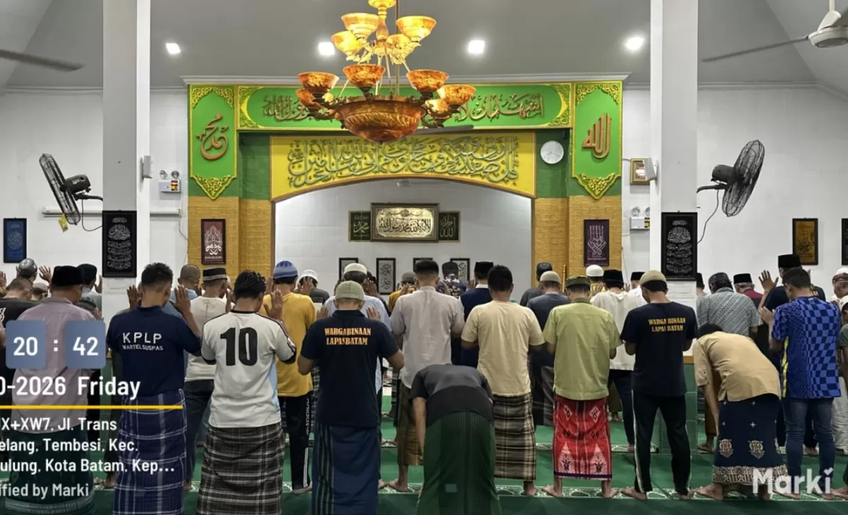 Lapas Kelas IIA Batam Gelar Tarawih Bergilir, Jamin Kesempatan Ibadah Setiap Warga Binaan