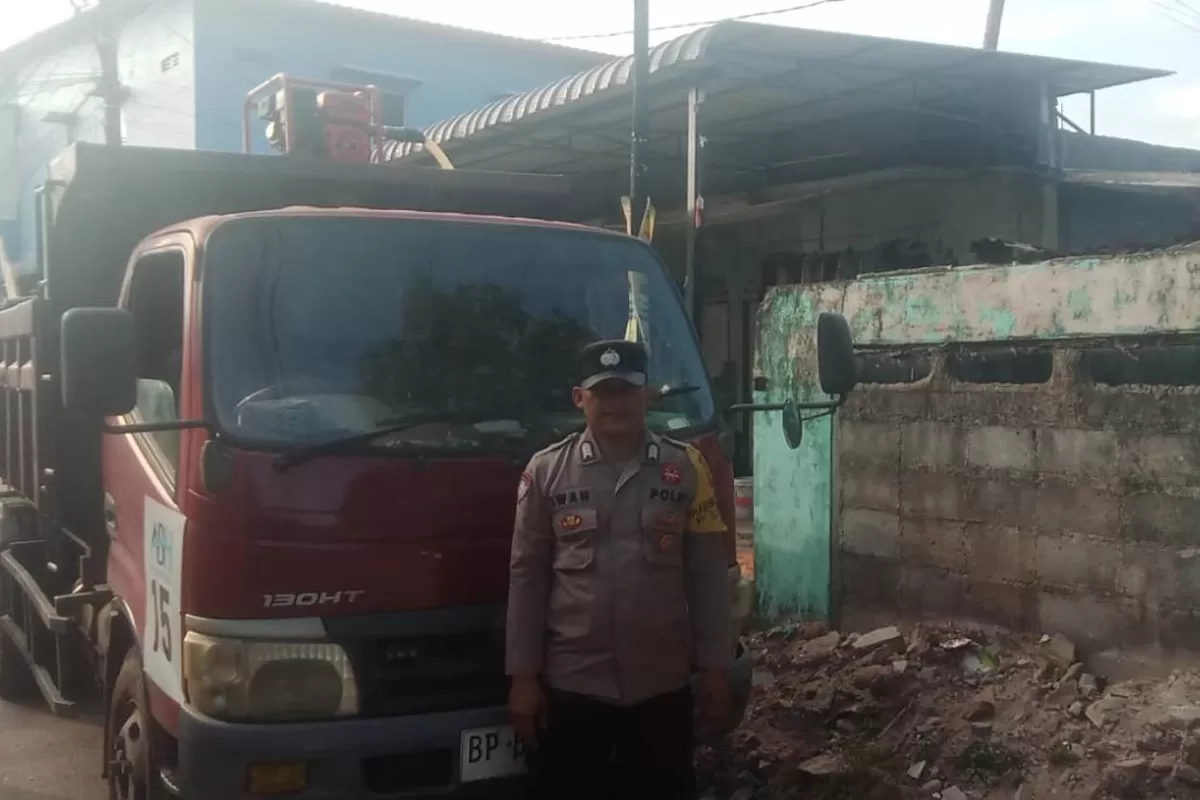 Hari Ke-60, Distribusi Air Bersih di Tanjung Sengkuang dan Batu Merah Dipastikan Tepat Sasaran