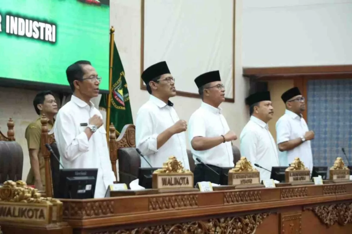 DPRD Batam Gelar Paripurna, Ahmad Surya dan Djoko Mulyono Pimpin Pansus LKPj Tahun Anggaran 2025