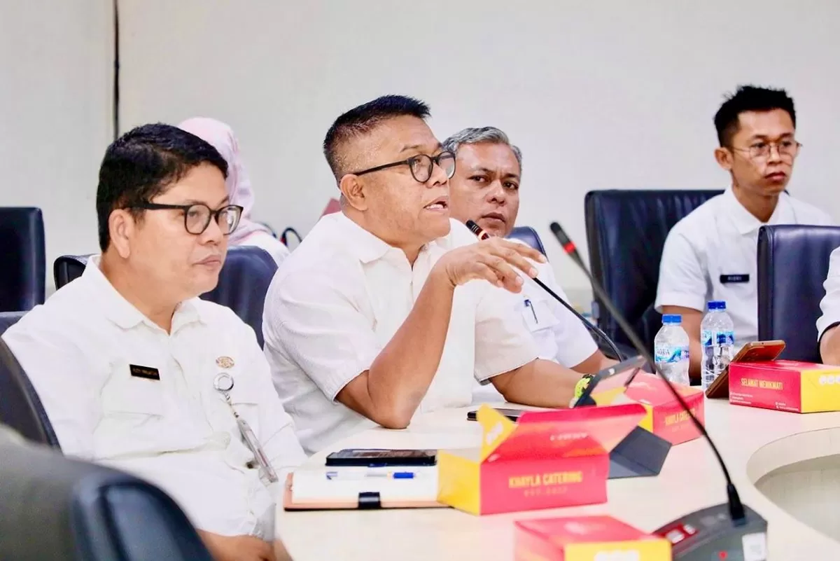 Kepala Disbupar Batam, Ardiwinata. 