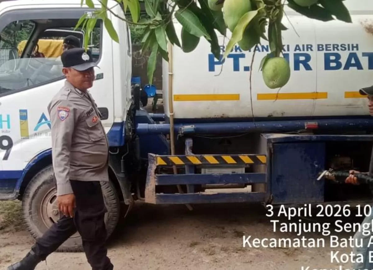 Distribusi Air Bersih Hari ke-71 di Tanjung Sengkuang dan Batu Merah Dimonitor Ketat Polsek Batu Ampar