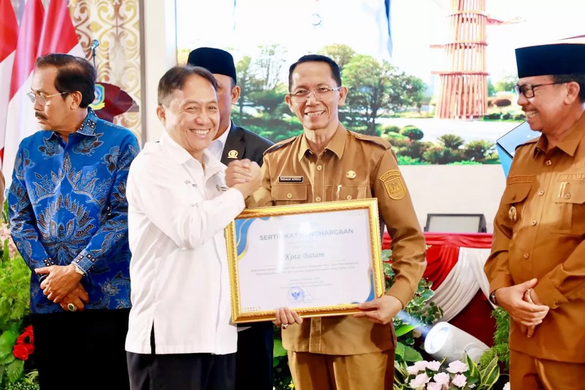 Pemko Batam Raih Penghargaan, Amsakar Soroti Pentingnya Kolaborasi