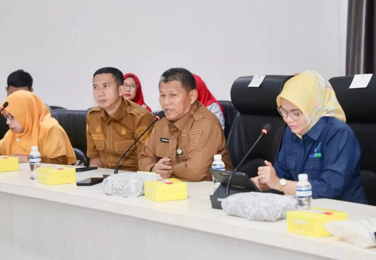 Sekda Batam, Firmansyah, membuka GERMAS SAPA Tahun 2026 di Kantor Wali Kota Batam, Senin, 6 April 2026.
