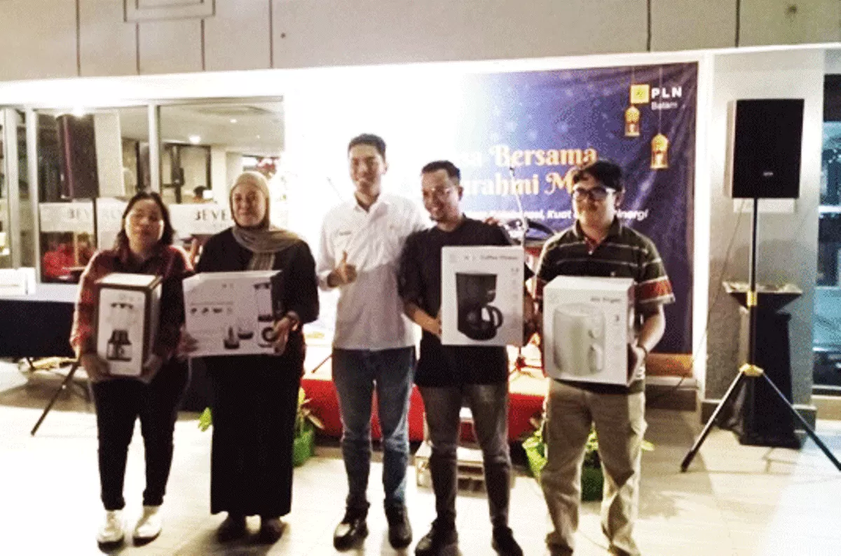 PLN Batam menggelar acara buka puasa bersama rekan insan pers se Kota Batam di Beverly Hotel Batam, Rabu, 11 April 2026