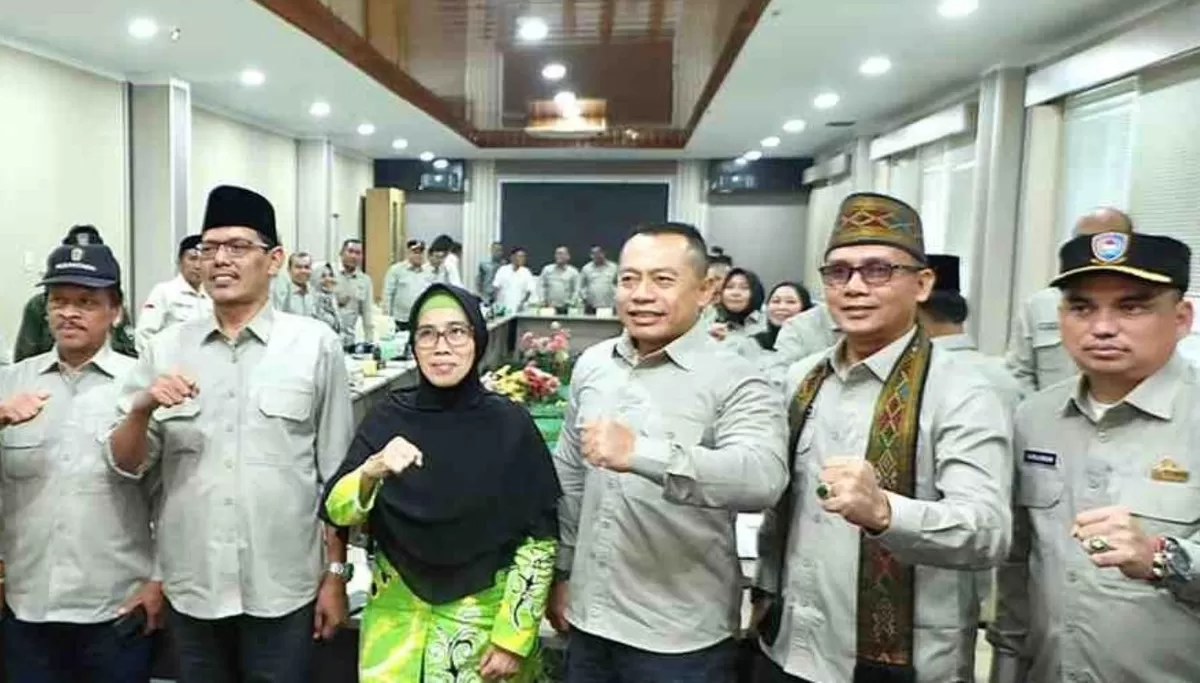 Ketua DPRD Kota Batam Terima Audiensi FPK (humas kominfo)