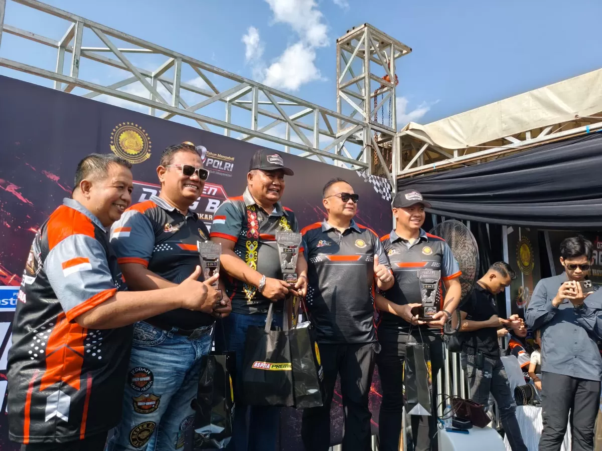 Open Drag Bike Akpol 1990 Dhira Brata Cup Championship 2026 resmi dibuka meriah pada Sabtu 25 Juli 2026 di Lapangan Eks Bandara Temindung, Kota Samarinda. (Photo Ist.)