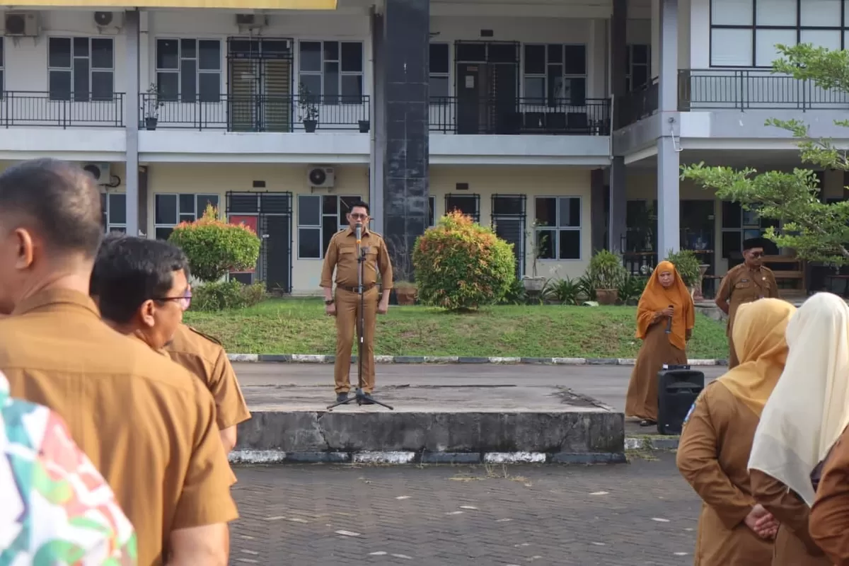 Dinas Pendidikan Provinsi Kepulauan Riau menggelar Apel Senin Pagi secara rutin di lingkungan kantor. (Disdik Kepri.)