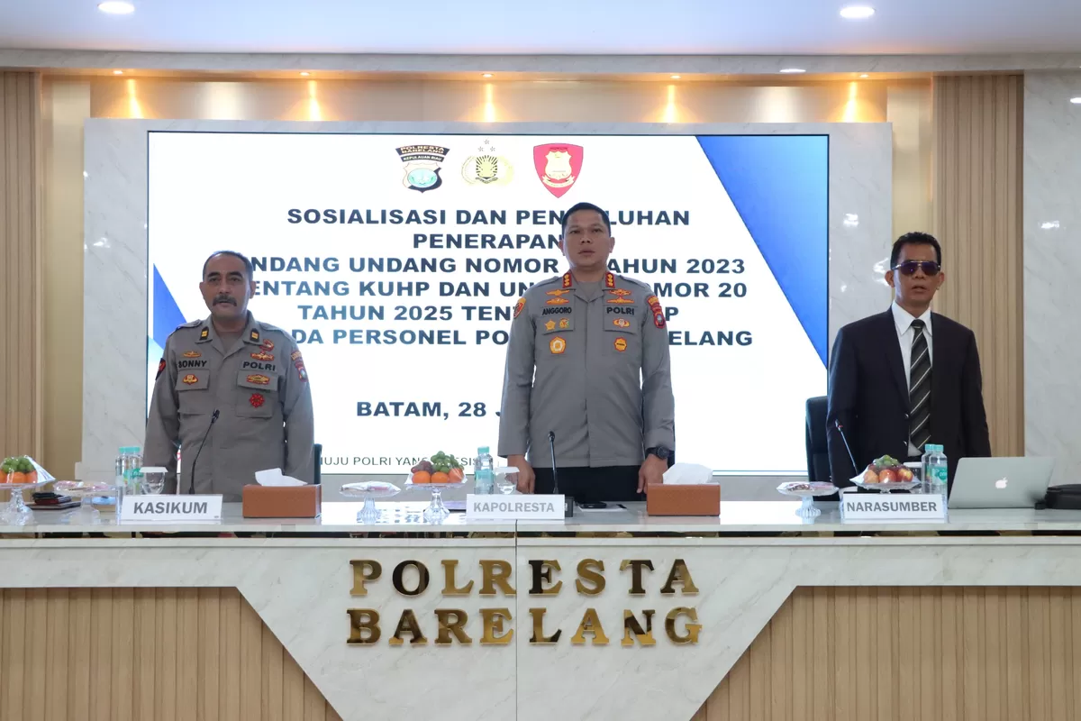 Kapolresta Barelang Kombes Pol Anggoro Wicaksono, menggelar sosialisasi dan penyuluhan penerapan Undang-Undang Nomor 1 Tahun 2023 tentang KUHP. (Humas Polresta Barelang.)