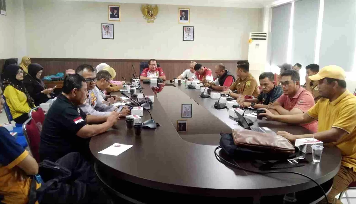 Rapat penyelenggaraan Gerak Jalan Proklamasi 2026 di Kota Tanjungpinang. (Diskominfo Kepri.)