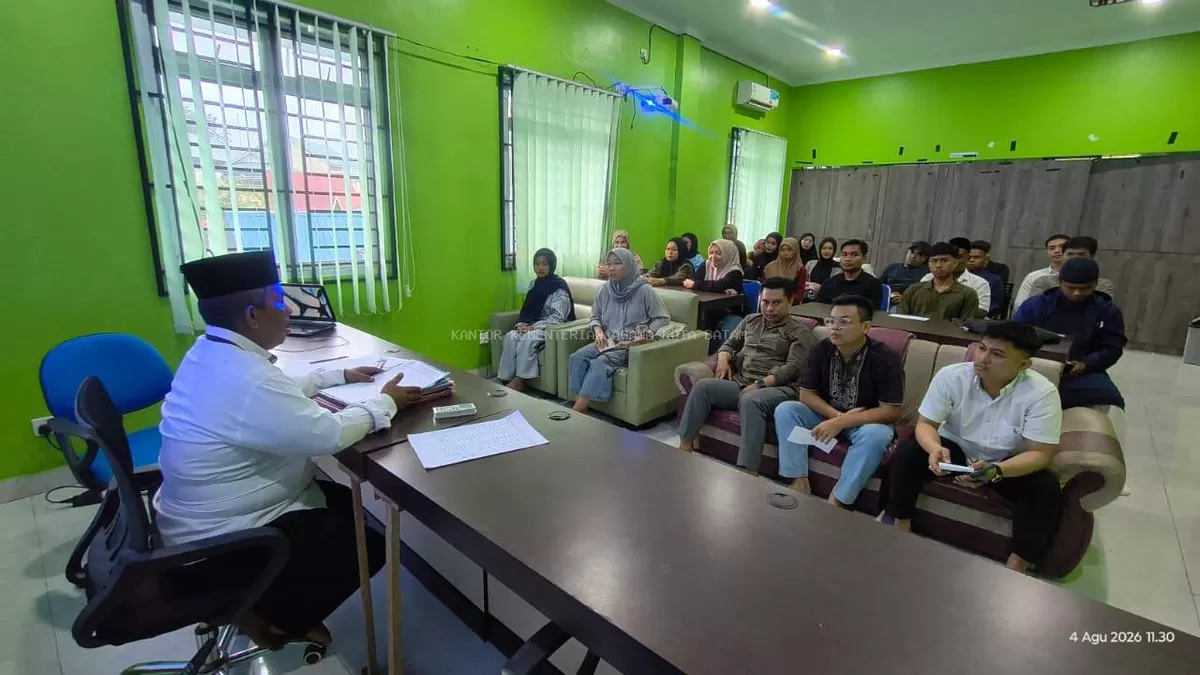 Kantor Urusan Agama (KUA) Kecamatan Sekupang gelar kegiatan Bimbingan Perkawinan (Bimwin) bagi 15 pasangan calon pengantin. (Humas Kemenag Batam )