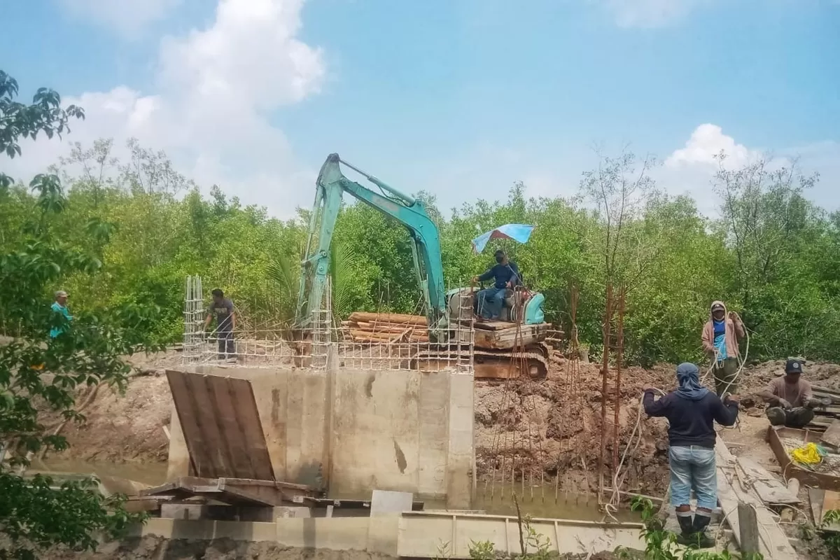 PUPP tahun ini melaksanakan empat proyek penanganan banjir yang tersebar di Kabupaten Karimun serta Pulau Bintan. (Humas Diskominfo Kepri )