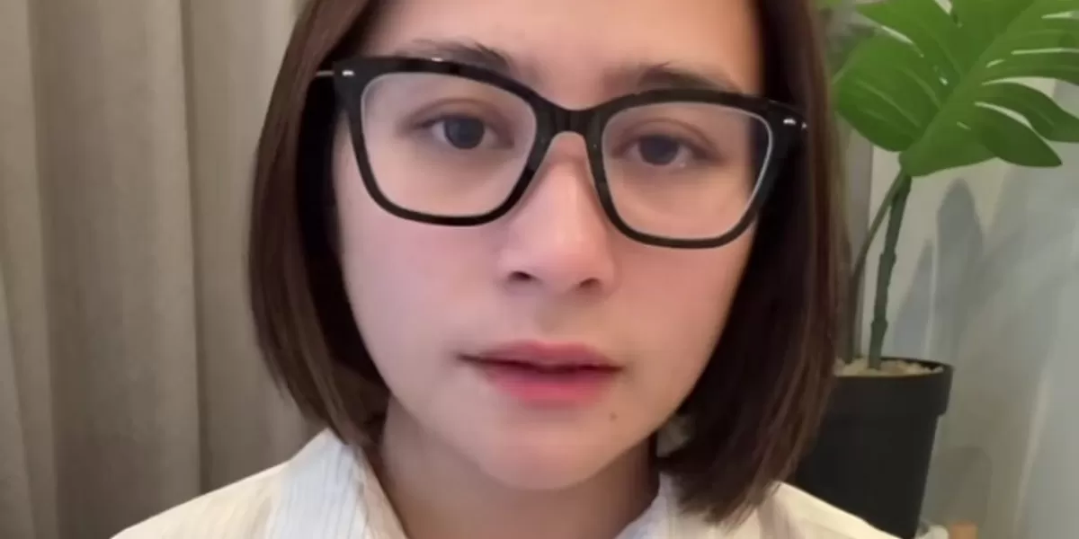 Prilly Latuconsina buka suara soal isu Open to Work hingga gimmick di LinkedIn. (Dok. Instagram/prillylatuconsina96)