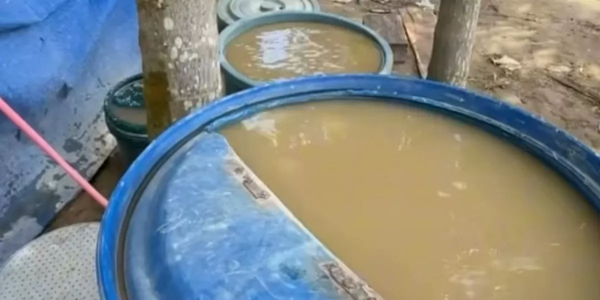 Penyintas banjir dan longsor di Aceh Tamiang menghadapi krisis air bersih. (Dok. Instagram/tiarawati22)