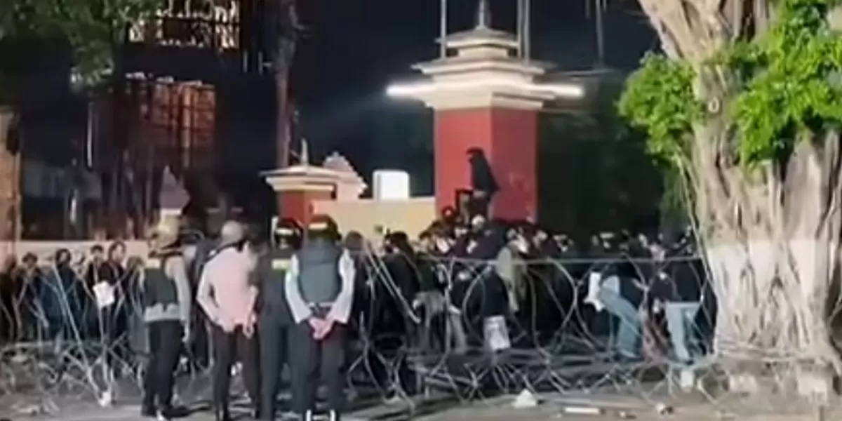 Kronologi dan jalannya aksi massa di depan Polda DIY. (Dok. Instagram/poldajogja)