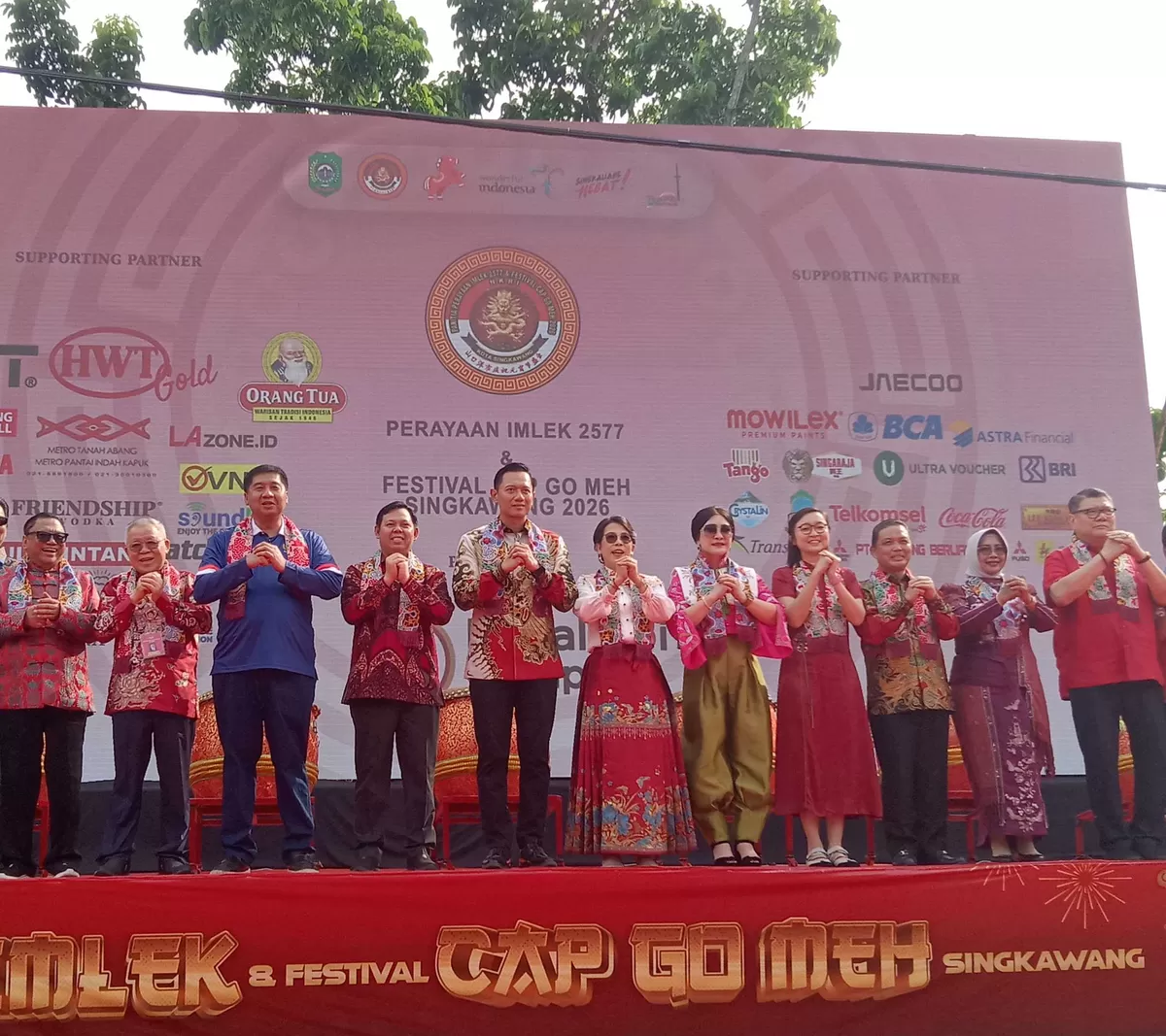 Pembukaan Cap Go Meh Singkawang yang dihadiri oleh AHY dan jajaran kabinet Merah Putih.  (Dok. Judirho)