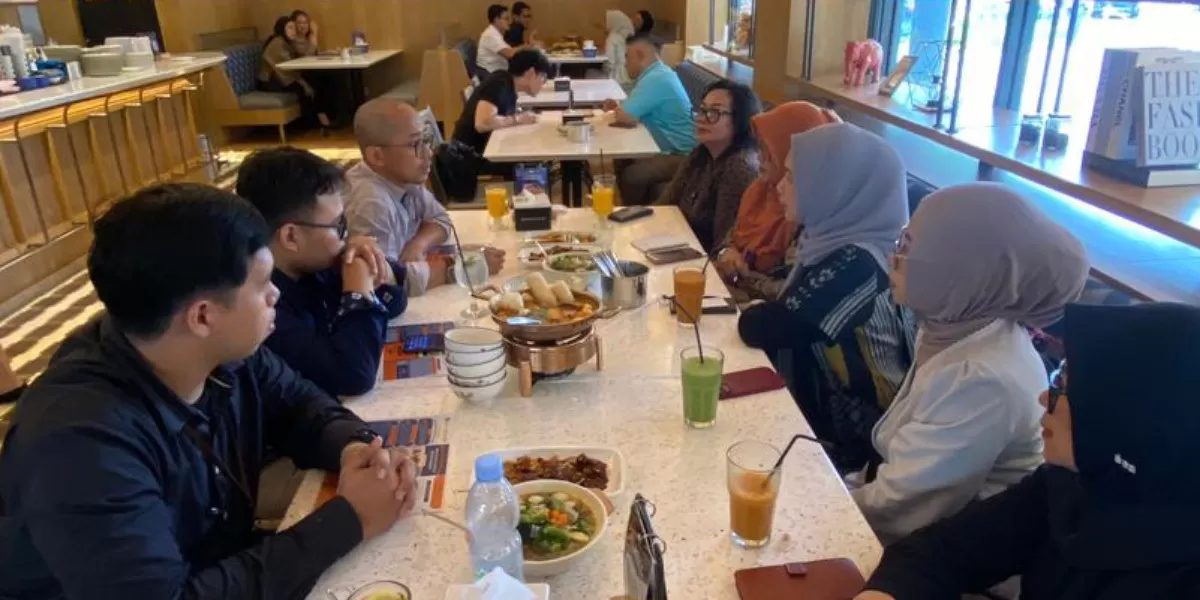 Tim Korda ICCN Jakarta Jajaki Kerja Sama dengan Sekolah Vokasi UNESA, Fokus Penguatan SDM Industri Kreatif. (Dok. Istimewa )