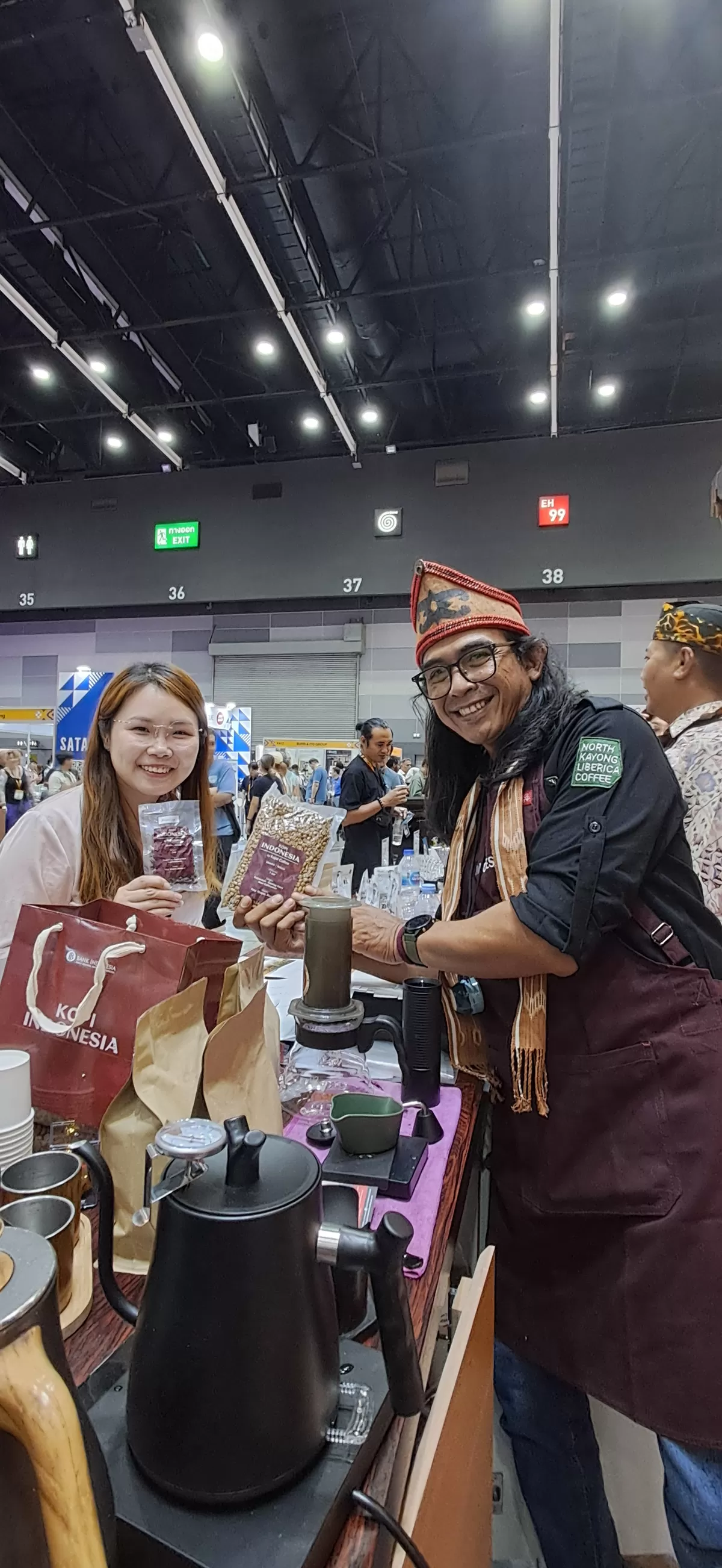 Partisipasi UMKM Kopi Kojal pada World of Coffee Bangkok 2026 yang difasilitasi langsung oleh Bank Indonesia menghasilkan capaian strategis berupa Letter of Intent (LoI) dari berbagai buyer internasional asal Singapura, Dubai, Thailand, dan Swedia. (Wilhelmus Triputra)