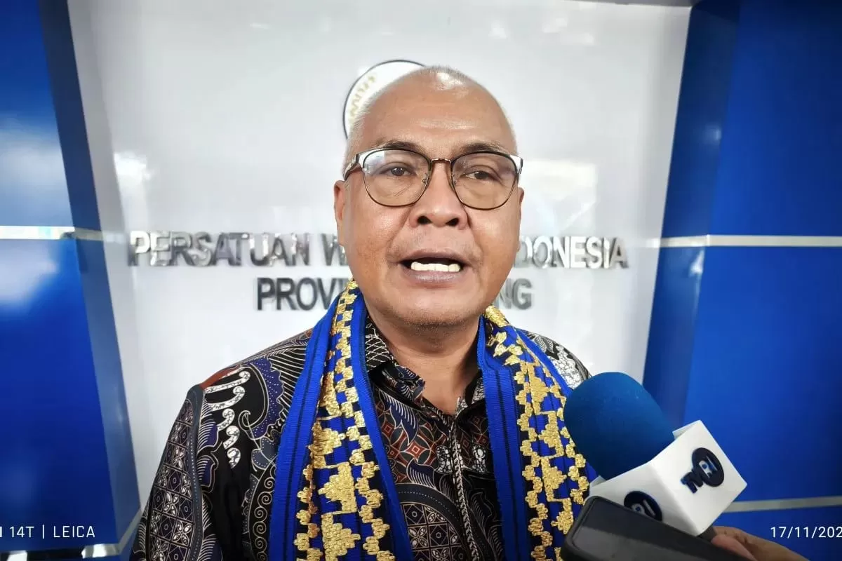 Ketua Umum  Akhmad Munir dipastikan hadir di Pontianak untuk membuka kegiatan Orientasi Kewartawanan dan Keorganisasian (OKK) ke-V yang diselenggarakan oleh PWI Kalimantan Barat pada 9 Juni 2026. (Dok. PWI)