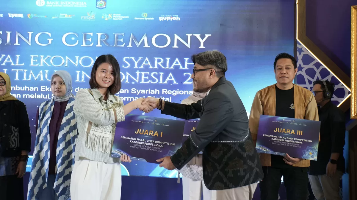Kantor Perwakilan Bank Indonesia Provinsi Kalimantan Barat (KPwBI Kalbar) berhasil menorehkan prestasi membanggakan pada ajang Festival Ekonomi Syariah Kawasan Timur Indonesia (FESyar KTI) 2026 yang diselenggarakan di Mataram, Nusa Tenggara Barat, pada 10&ndash;12 Juli 2026. (Wilhelmus Triputra)
