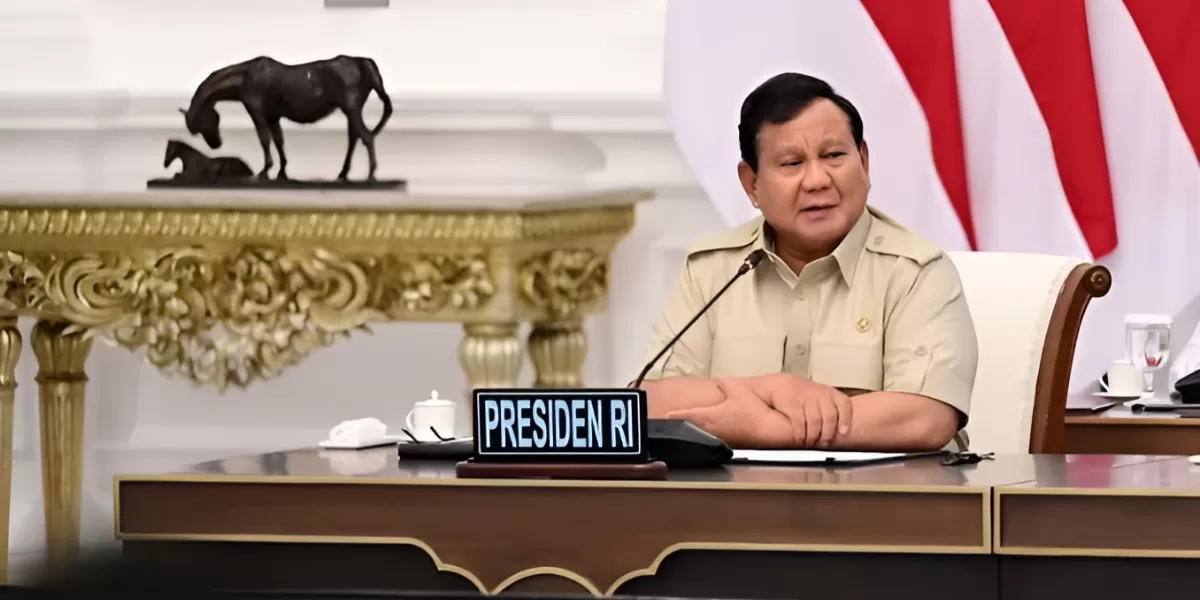 Presiden RI, Prabowo Subianto mengajak warga RI untuk beralih menggunakan atap berbahan ramah lingkungan. (Dok. Setkab RI)