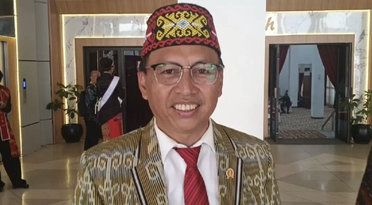 Anggota DPRD Kalimantan Barat, Jeffray Edward, saat ditemui usai mengikuti pelaksanaan Upacara Peringatan Hari Kemerdekaan Republik Indonesia ke-81, di Halaman Kantor Gubernur Kalbar, Senin, 17 Agustus 2026. (Wilhelmus Triputra)
