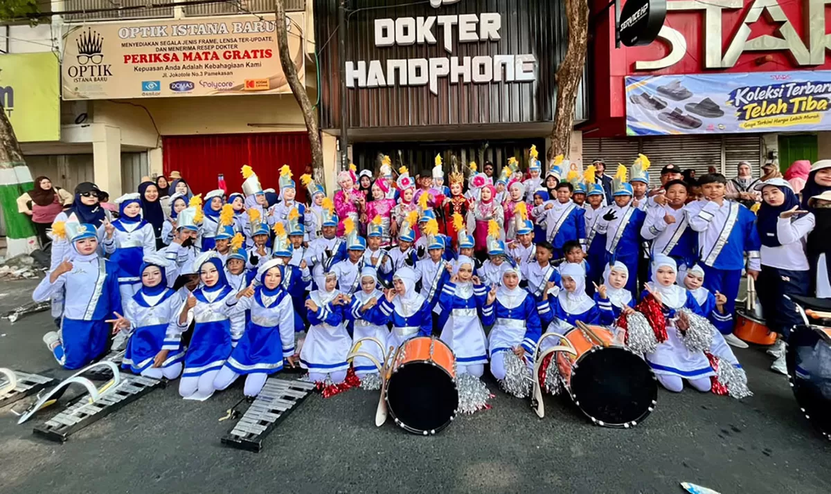 Festival Drumband, Kepala SDN Bugih 3 Pamekasan Apresiasi Penampilan Spektakuler Gita Loka Giga Gemilang