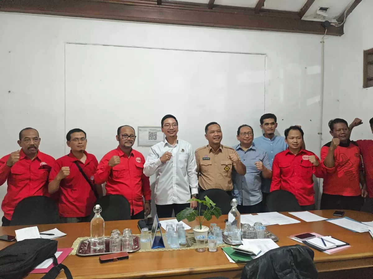 DPRD Kota Bogor Kawal Mediasi Buruh, Perusahaan Sepakat Lunasi Upah dan THR (dims / jurnalmetropolitan.com)