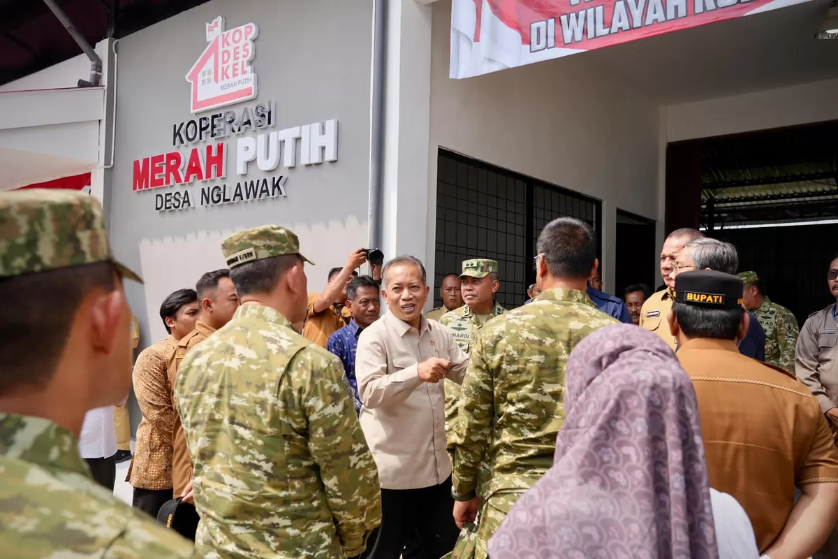 Menkop Bersama Wakil Panglima TNI dan Dirut Agrinas Pangan Perkuat Kesiapan Operasional KDKMP (dims / jurnalmetropolitan.com)