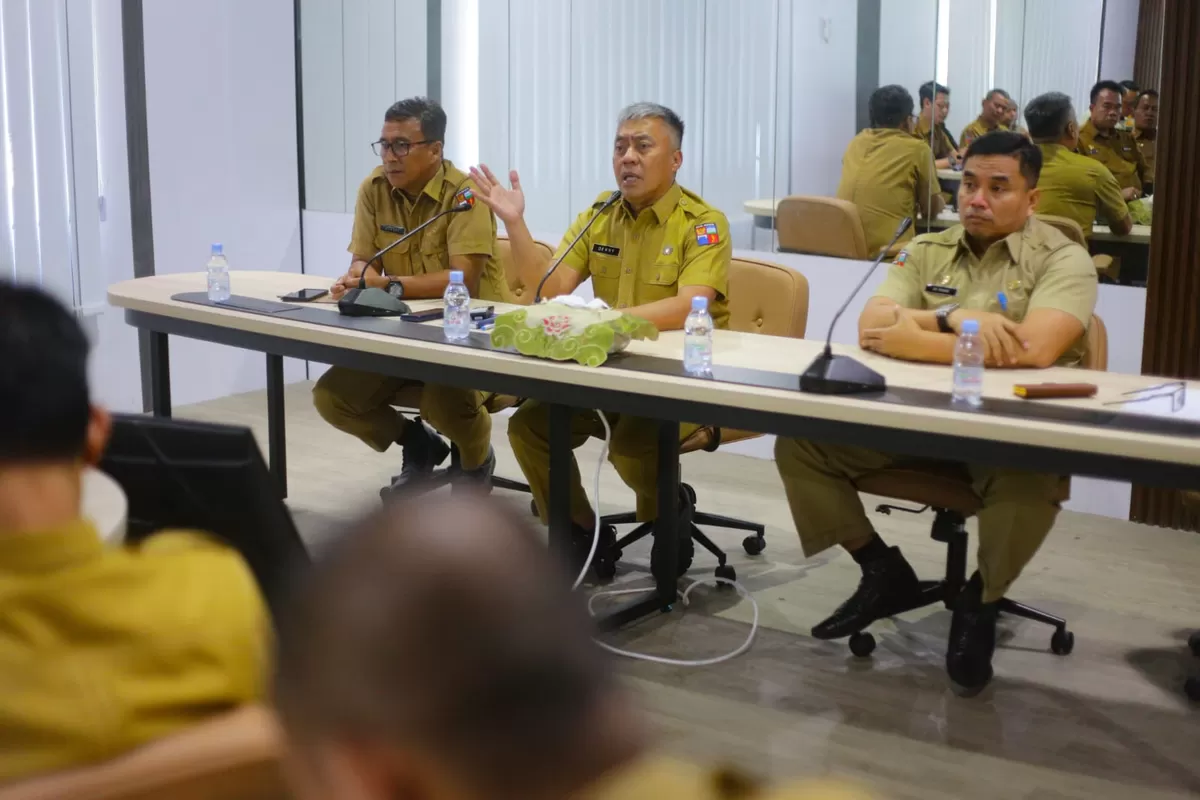 Optimalkan Trantibum, Denny Mulyadi Minta Perangkat Daerah Bergerak Responsif (dims / jurnalmetropolitan.com )