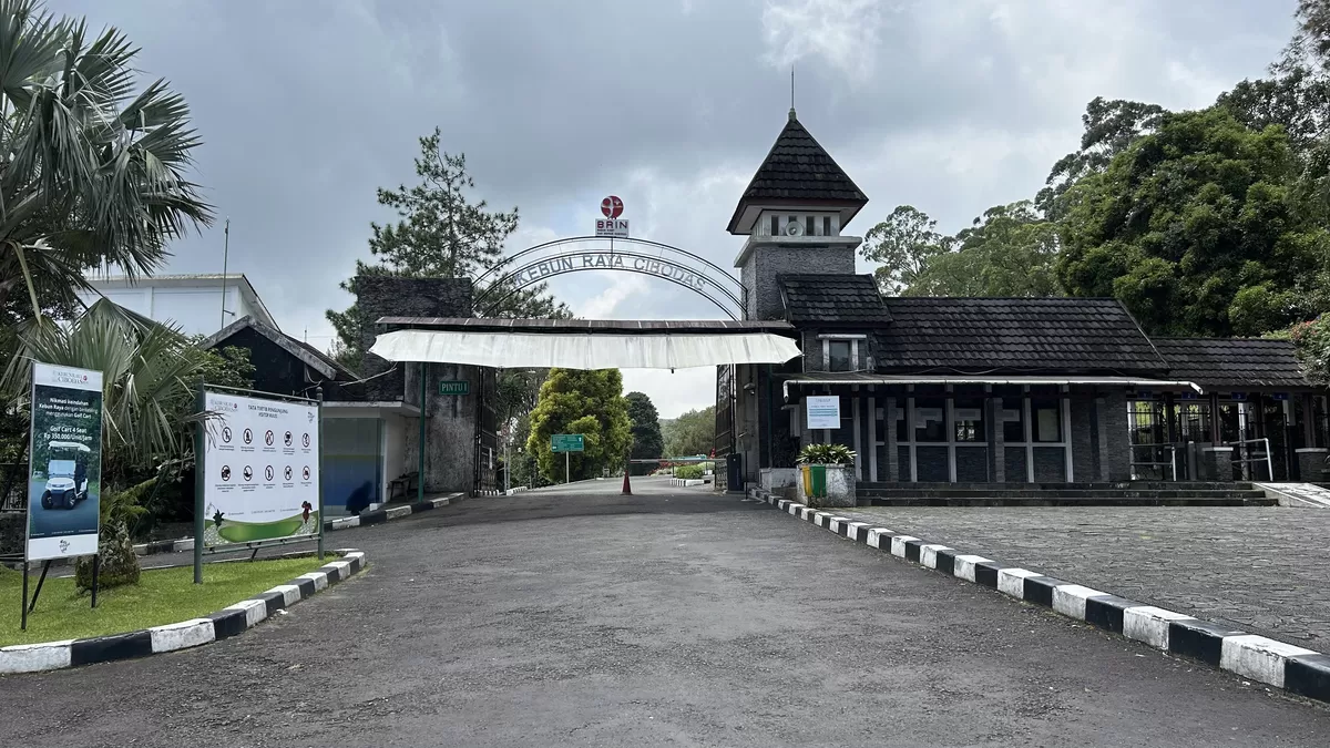 Salah Satu Gerbang Masuk Kebun Raya Cibodas (Dims / jurnalmetropolitan.com)